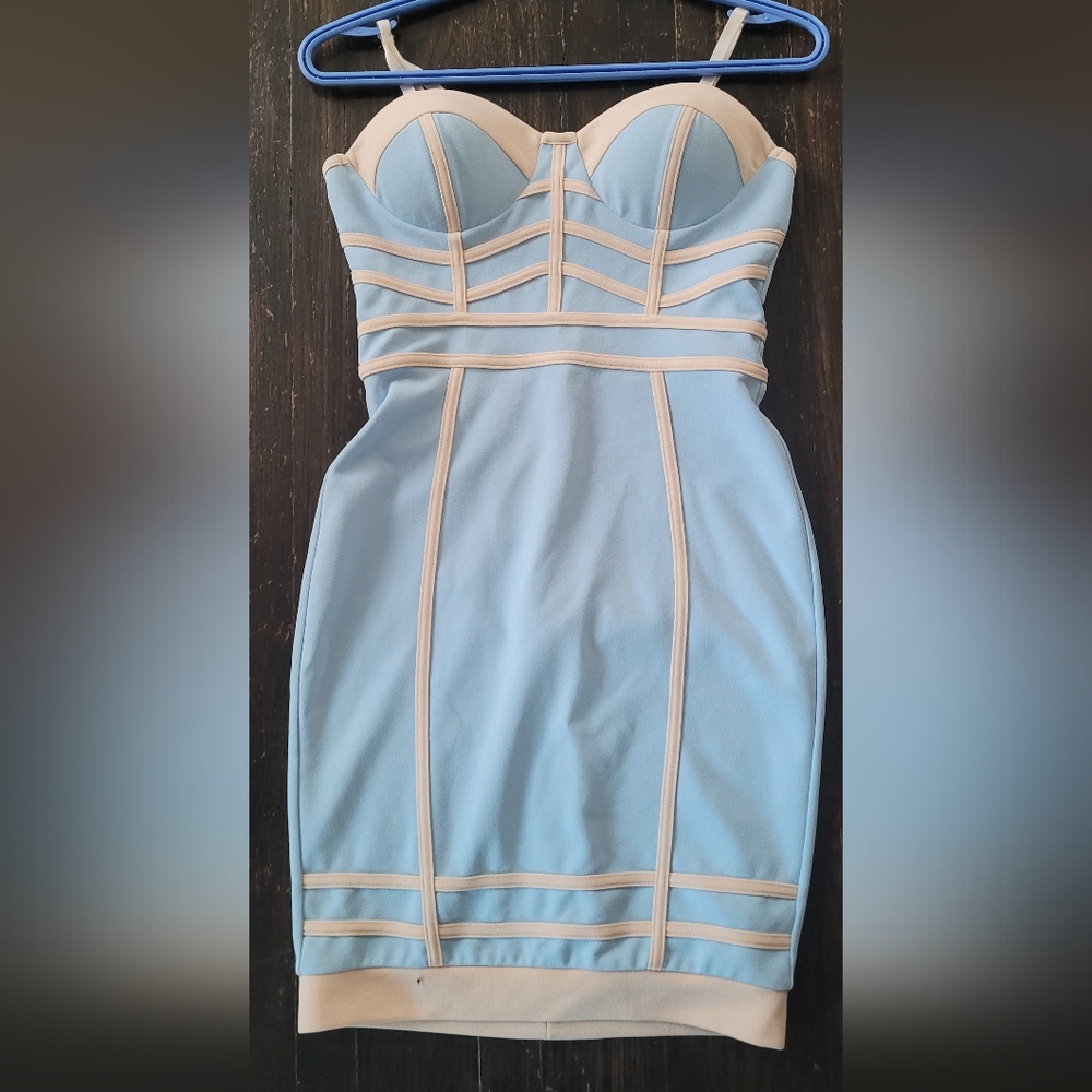 Entry Strapless Blue and Cream Dress